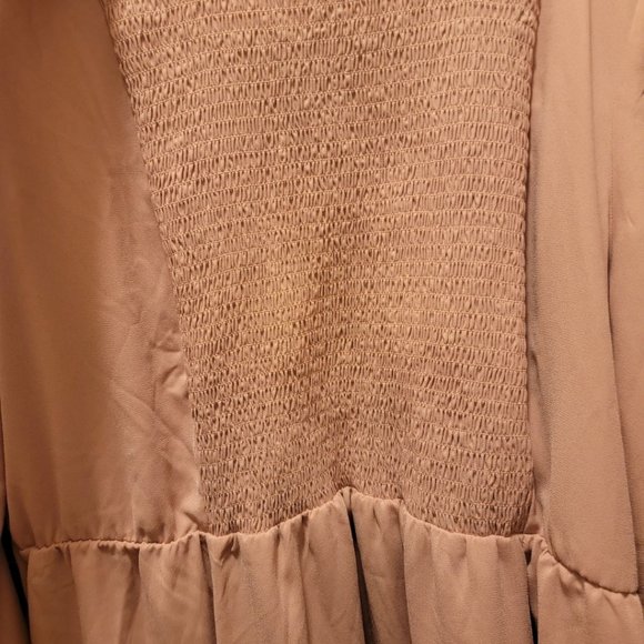 Beautiful dusty rose color dress - Picture 3 of 5